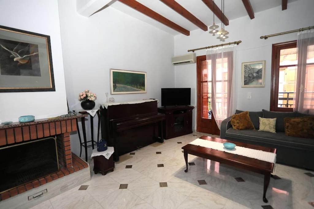 Villa Angelina'S House Rethymno Esterno foto